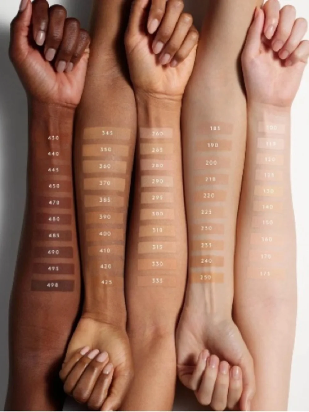 Fenty Pro Filtr 210 Foundation NIB